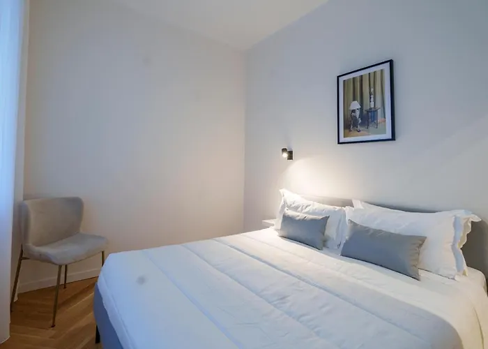 Porta Venezia-Trilocale-Luxury Con Wifi-Neflix